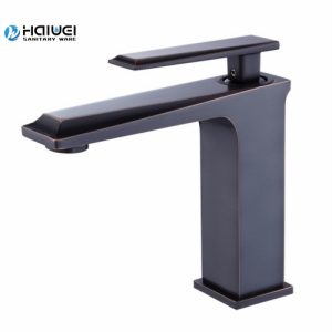Waterfall faucet